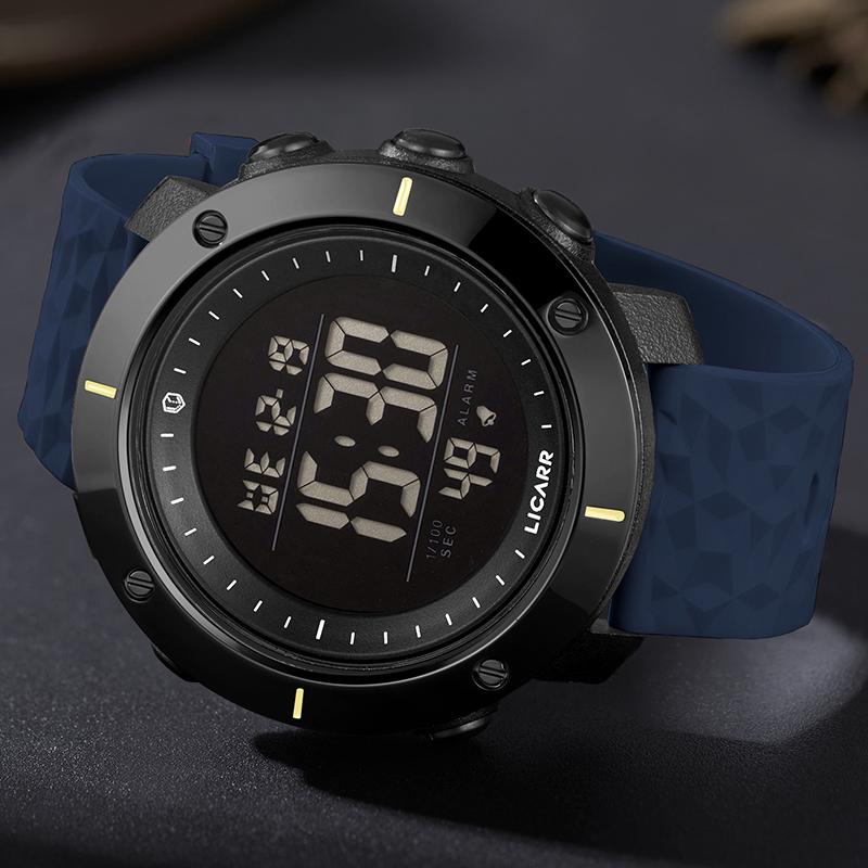LICARR Brand Original Men's Watch Fashion light Sports Calendar Waterproof 9520